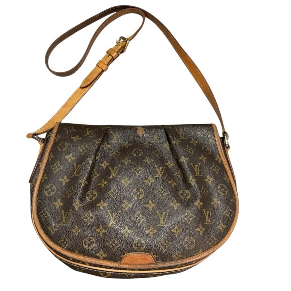 Louis Vuitton Monogram Menilmontant MM